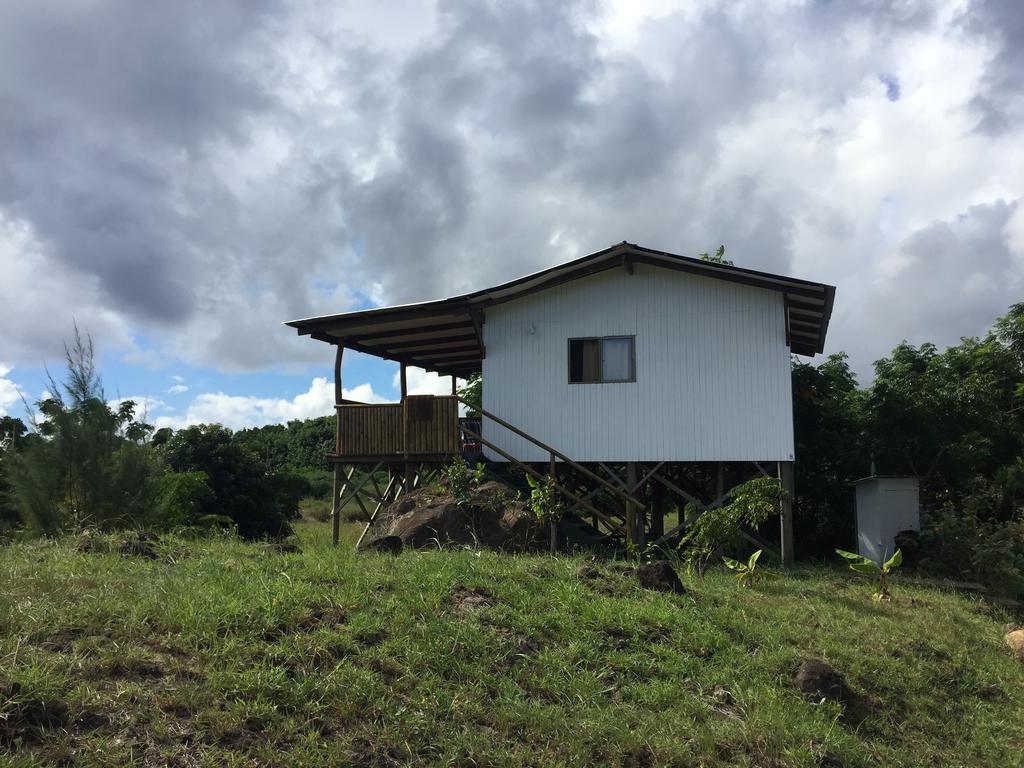 Hotel Atavai Hanga Roa Exteriör bild